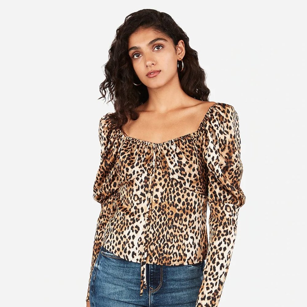 🌟5/$25🌟 Express Satin Leopard Juliet Sleeve Top